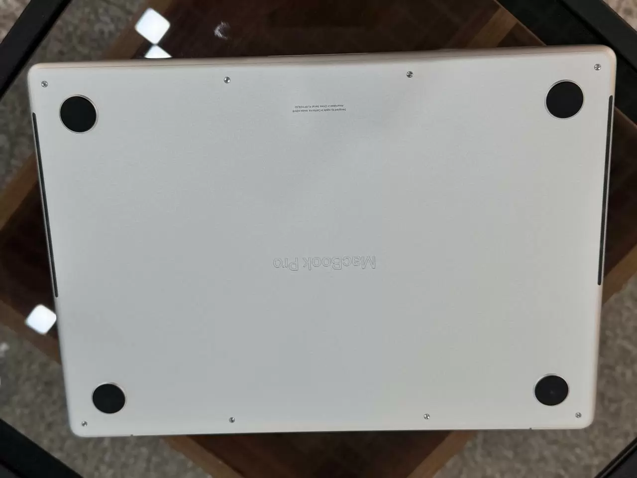 Ноутбук Apple MacBook Pro 14" 2023, (M3, RAM 8 ГБ, SSD 512 ГБ) [MR7J3], Серебристый / 05L62*