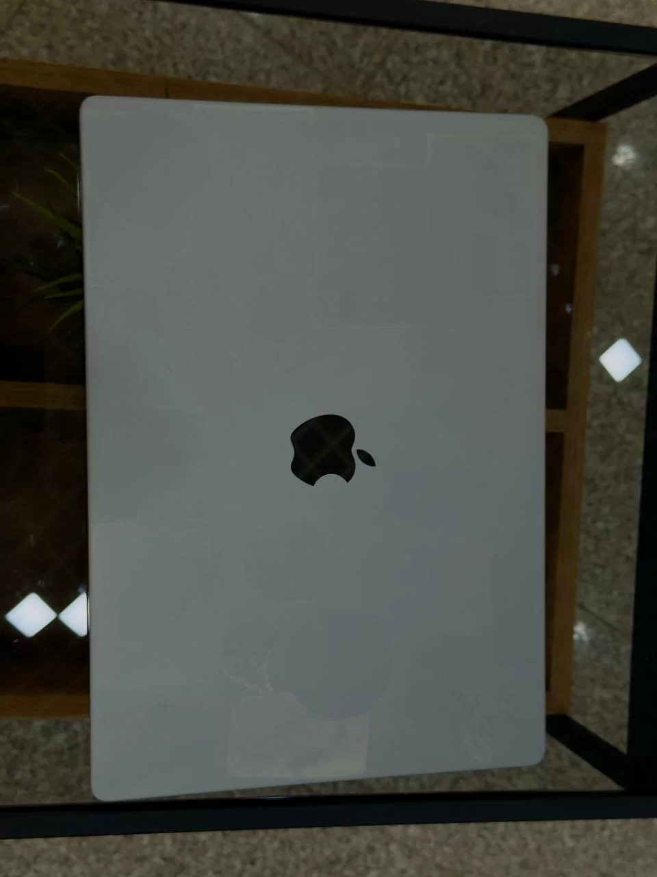 Ноутбук Apple MacBook Pro 16" 2021, (M1 Pro, RAM 16 ГБ, SSD 1TB ), Чёрный / CQ33L*