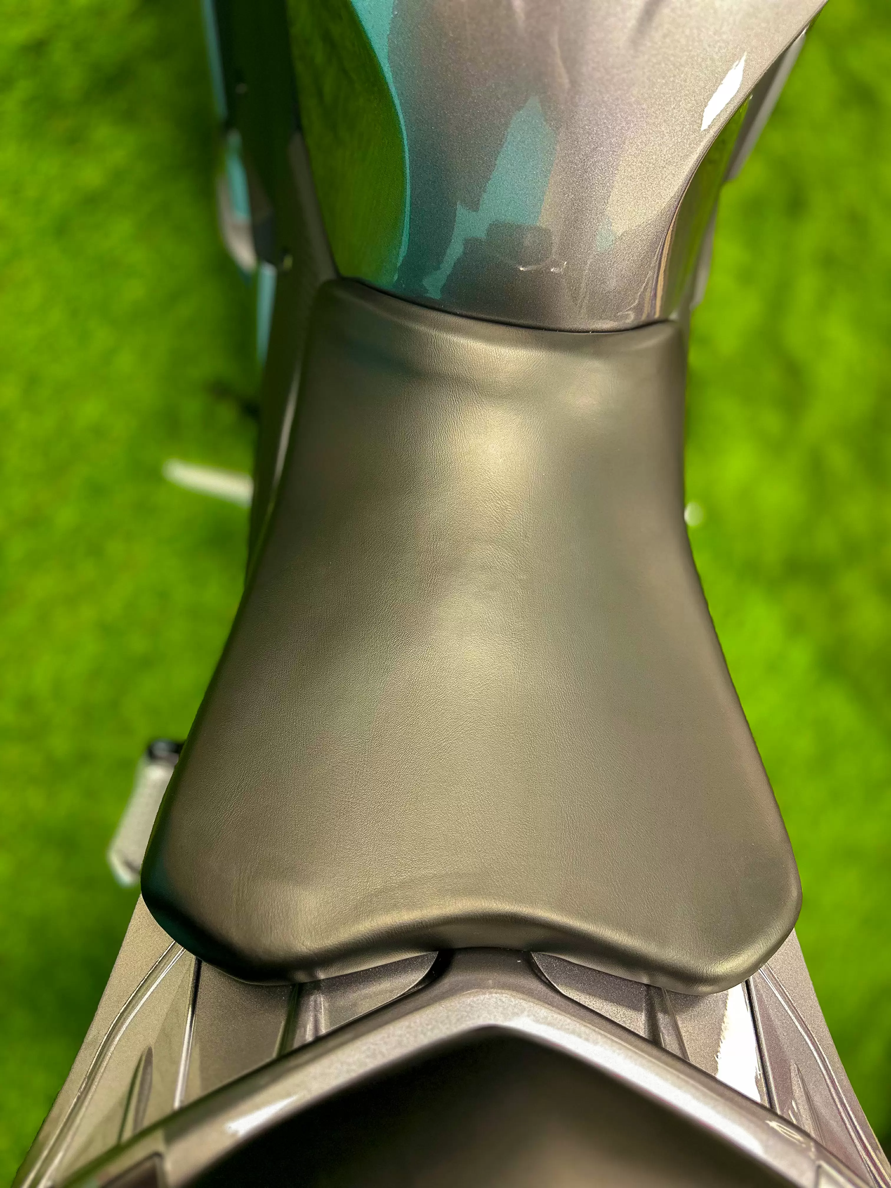 Электромотоцикл Ducati Panigale (серый) Электромотоцикл Ducati Panigale (серый)