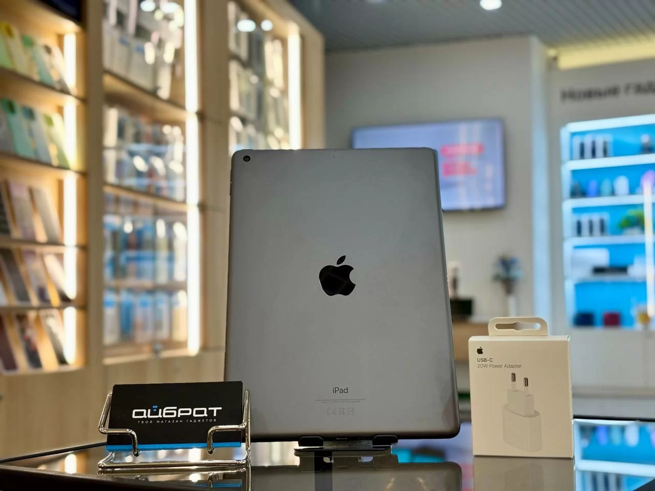 Планшет Apple iPad 9 2021 Wi-Fi 64 ГБ, Серый космос / 2W33*