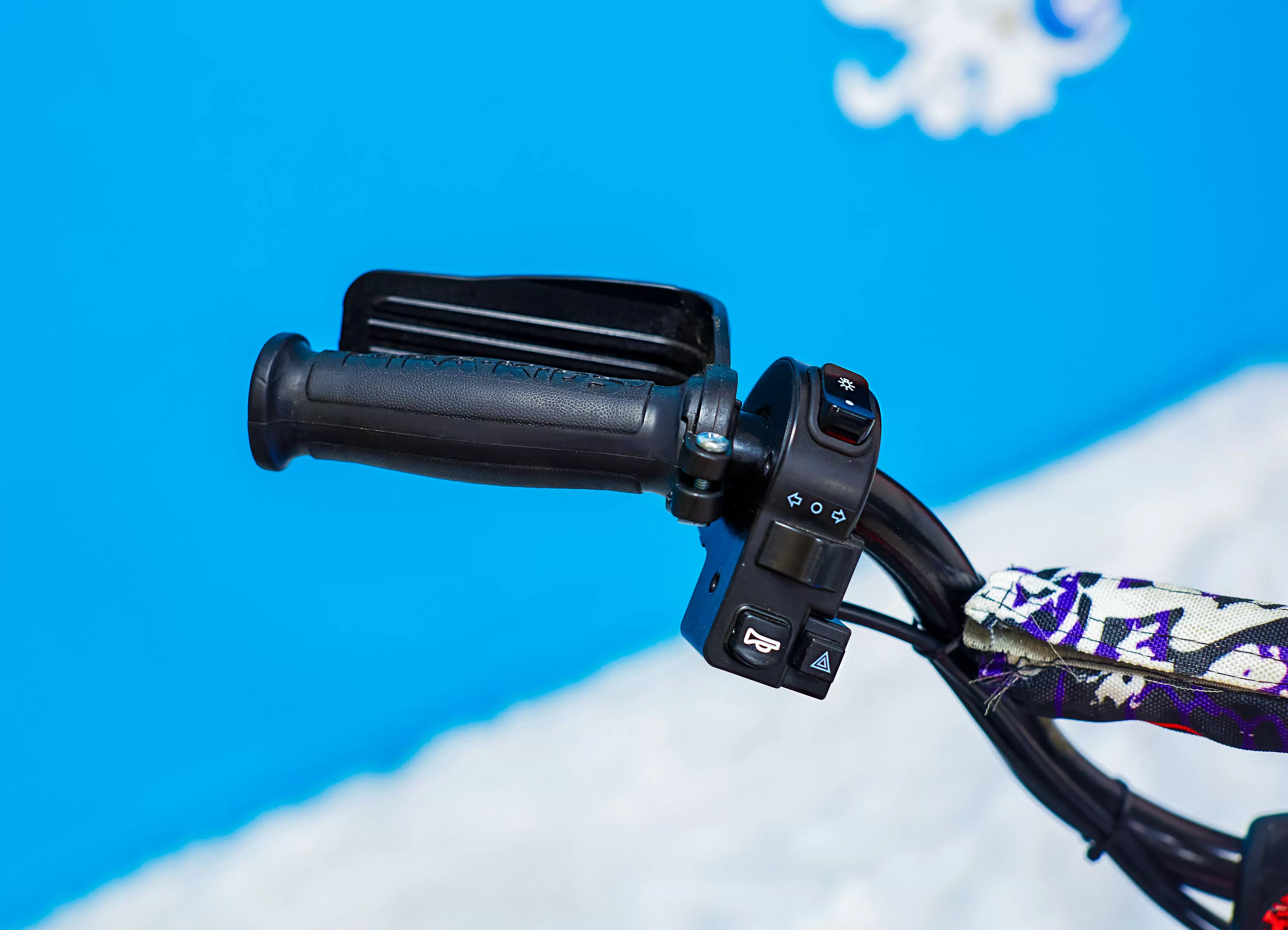 Снегокат электрический iBrat S2, Оранжевый Снегокат электрический iBrat S2, Оранжевый