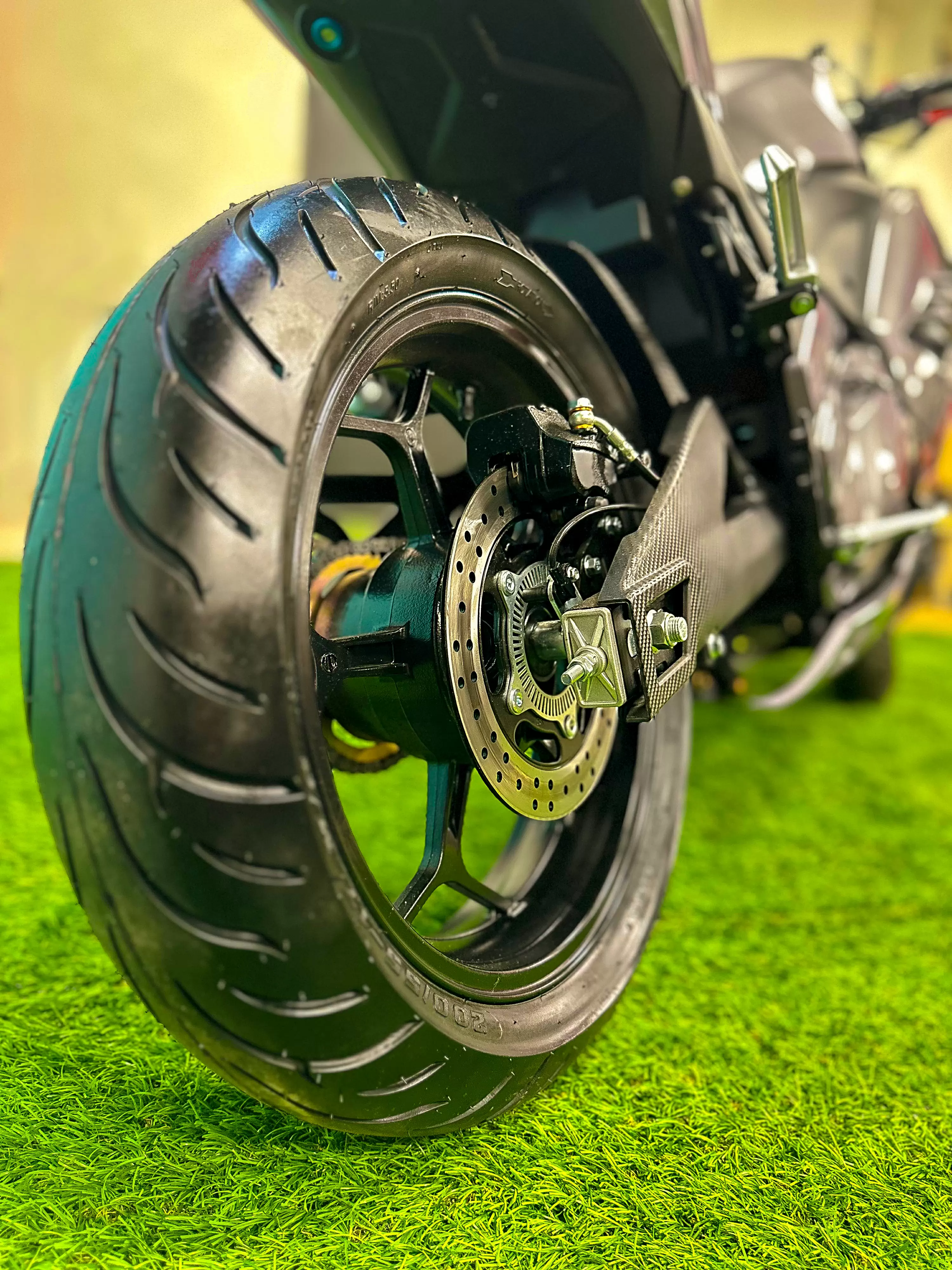 Электромотоцикл Ducati Panigale (серый) Электромотоцикл Ducati Panigale (серый)