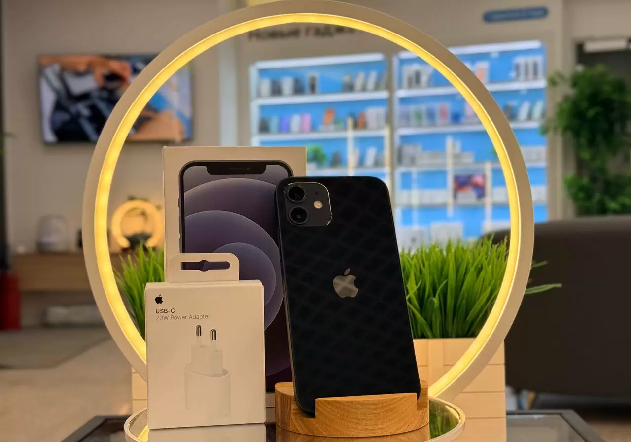 - Смартфон Apple iPhone 12, Чёрный, 256 ГБ / 0815*