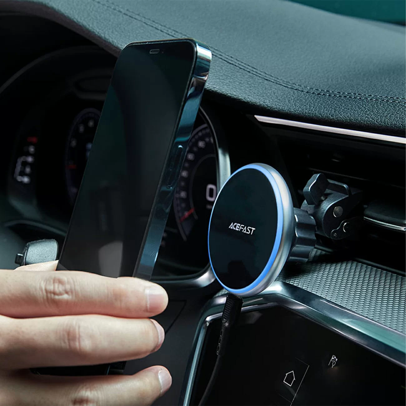 Магнитный автомобильный держатель AceFast с беспроводной зарядкой magsafe, 15 Вт D3 Магнитный автомобильный держатель AceFast с беспроводной зарядкой magsafe, 15 Вт D3