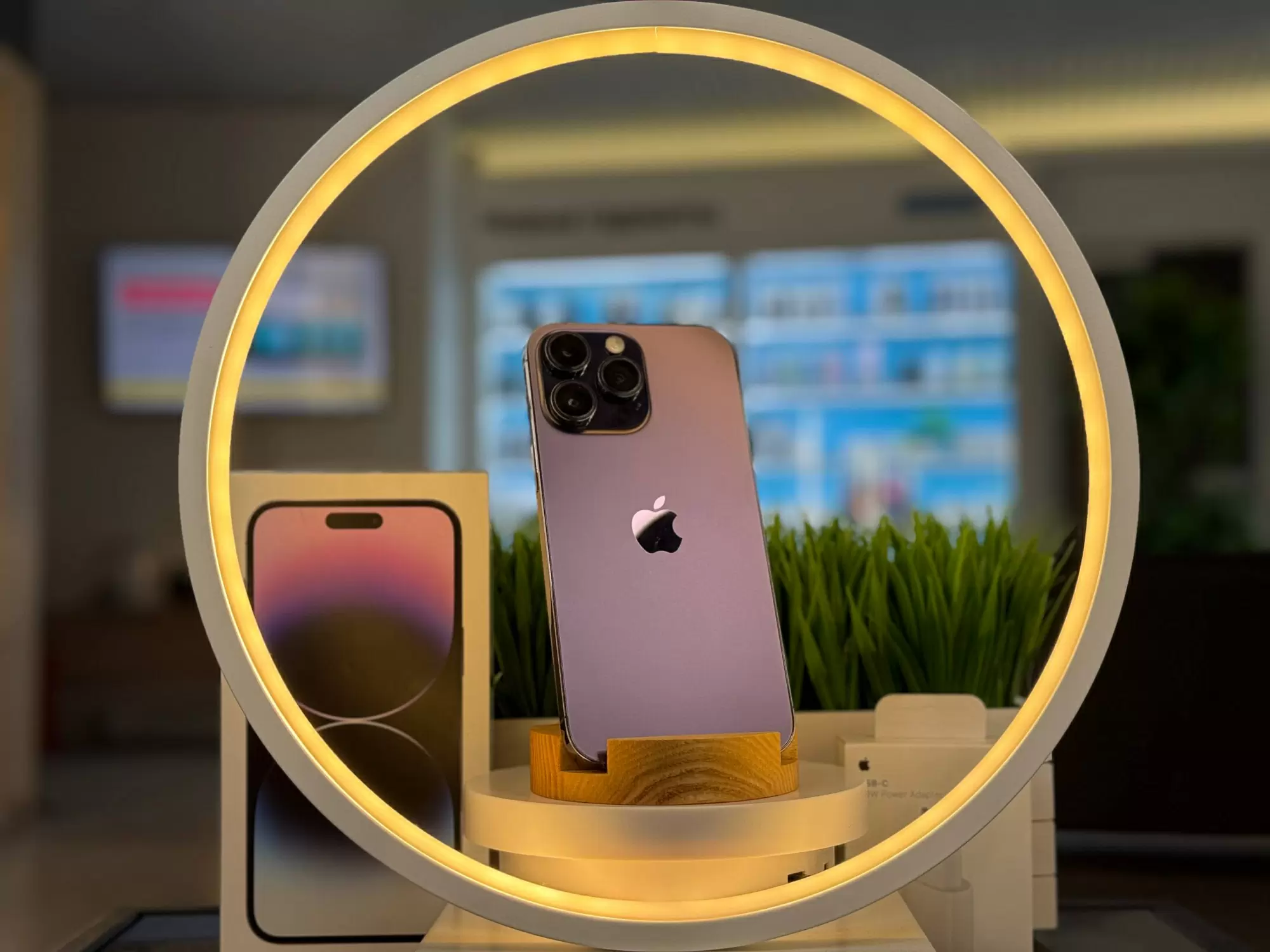 - Смартфон Apple iPhone 14 Pro Max Dual eSIM, Темно-фиолетовый, 128 ГБ / 7253*