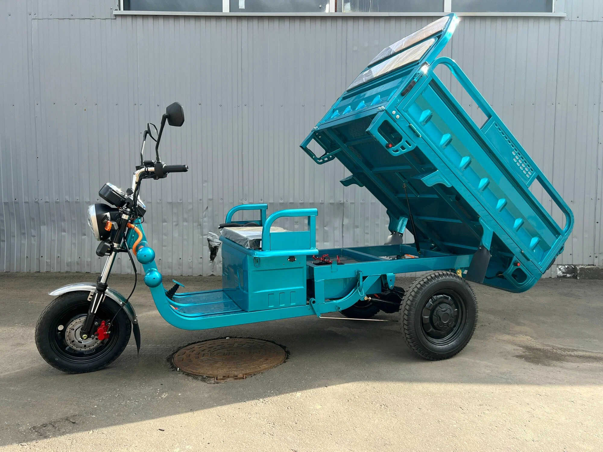 Электроскутер грузовой IKINGI C-06