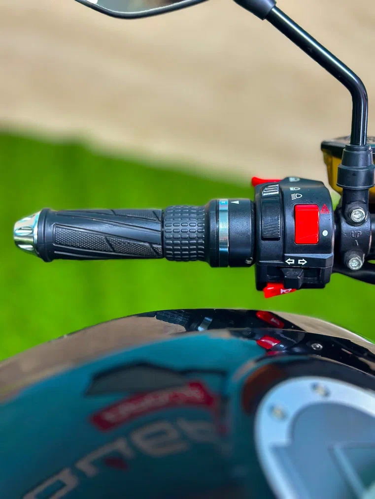 Электромотоцикл Ducati Diavel (с пробегом) Электромотоцикл Ducati Diavel (с пробегом)