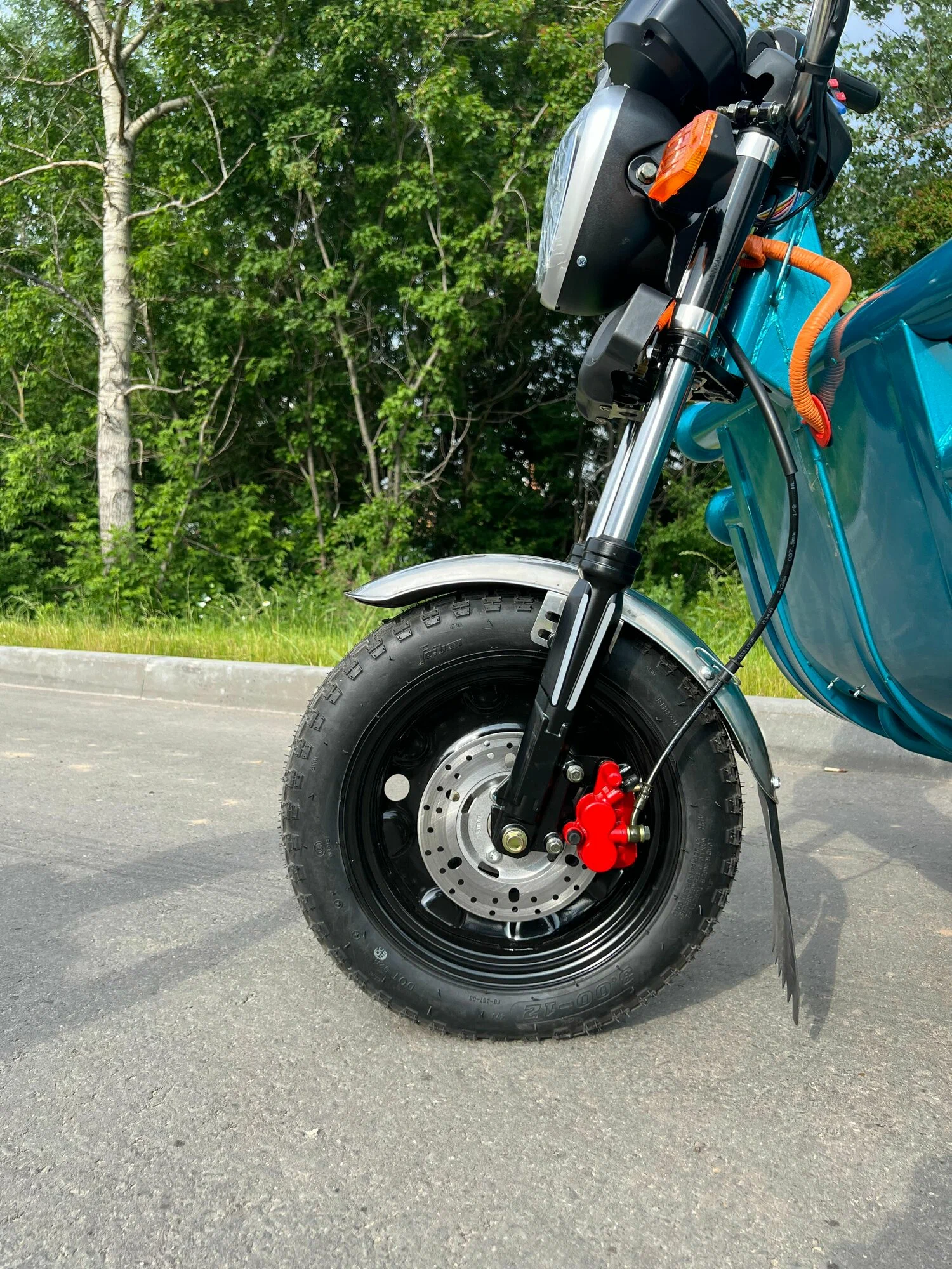 Электроскутер грузовой IKINGI C-06 Электроскутер грузовой IKINGI C-06