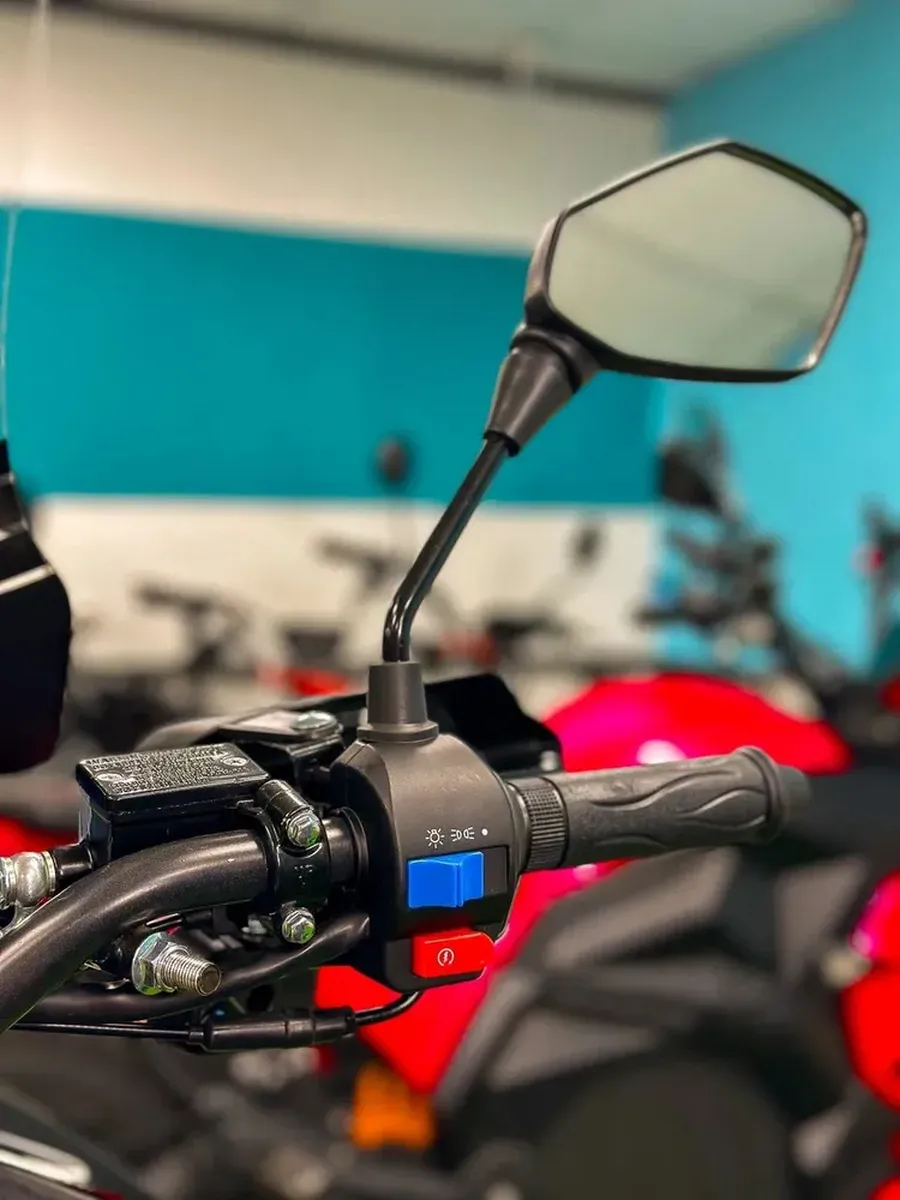 Скутер бензиновый GT Tank 2